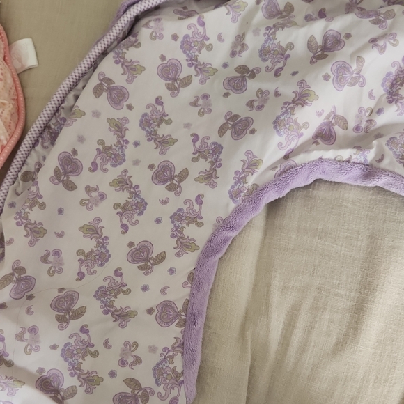 Bobby Pillow Covers (2) - Picture 2 of 3